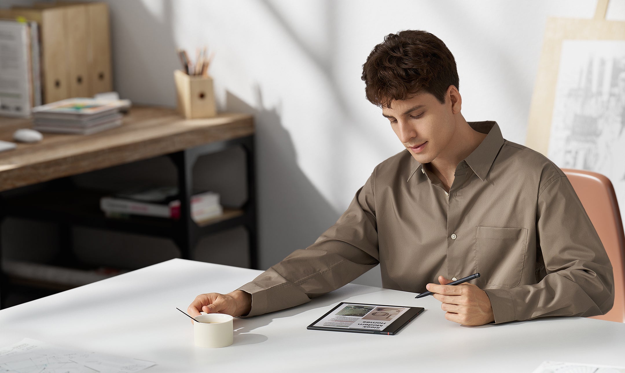 boox-ereader-new-zealand-front-light-night-reading