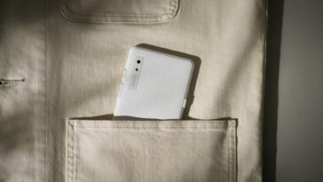 E Ink ereader